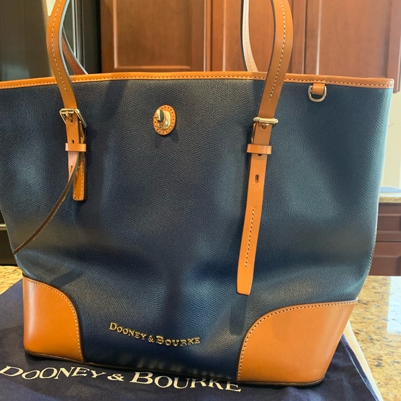 COPY - Authentic Dooney and Bourke large tote - Picture 1 of 4